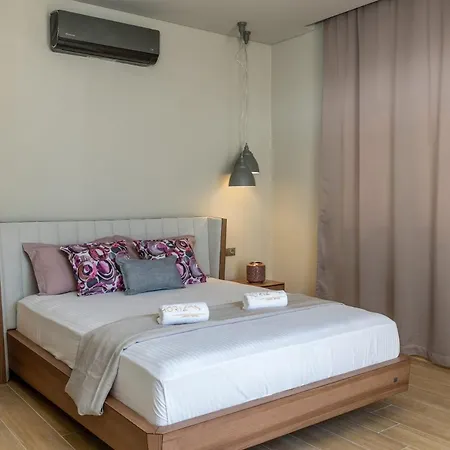 Amazing Naxos | 2 Bedrooms | Nami | Breathtaking Sea Views And Outdoor Hot Tub | Chora Naxos Vila