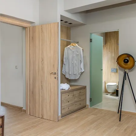 Amazing Naxos | 2 Bedrooms | Nami | Breathtaking Sea Views And Outdoor Hot Tub | Chora Naxos * Naxos City